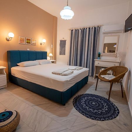 Stella Studios Poros Town ภายนอก รูปภาพ