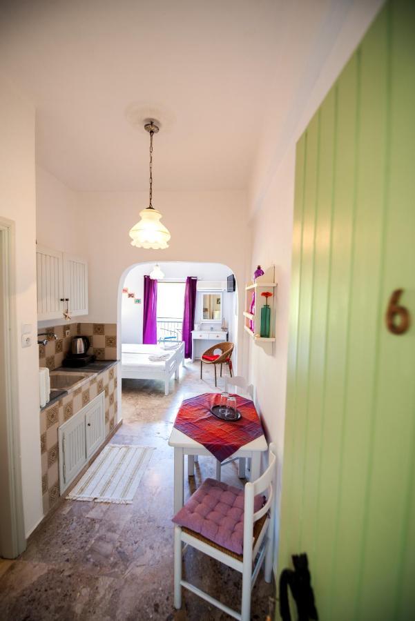Stella Studios Poros Town ภายนอก รูปภาพ