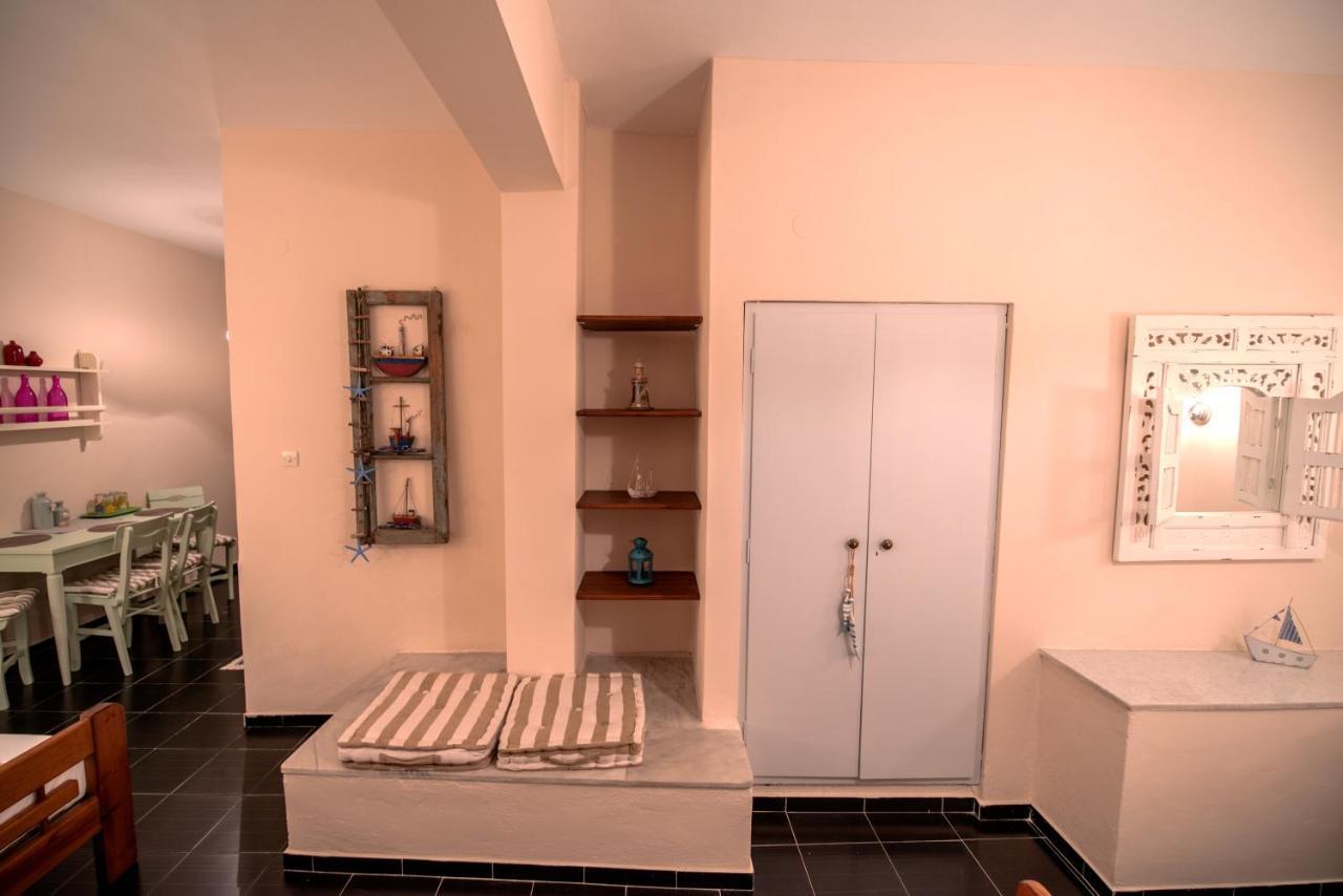 Stella Studios Poros Town ภายนอก รูปภาพ