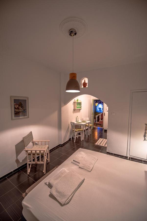Stella Studios Poros Town ภายนอก รูปภาพ